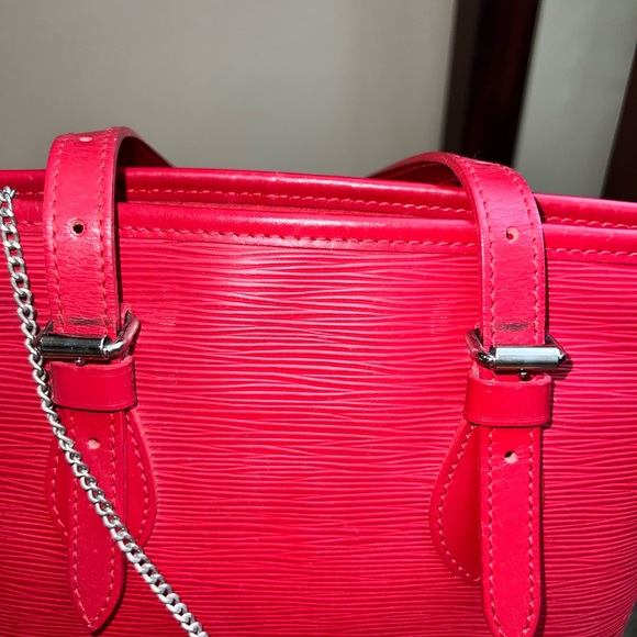 Louis Vuitton Vintage Epi Petit Bucket Bag w/ Pouch PM 2008 - Picture 11 of 13